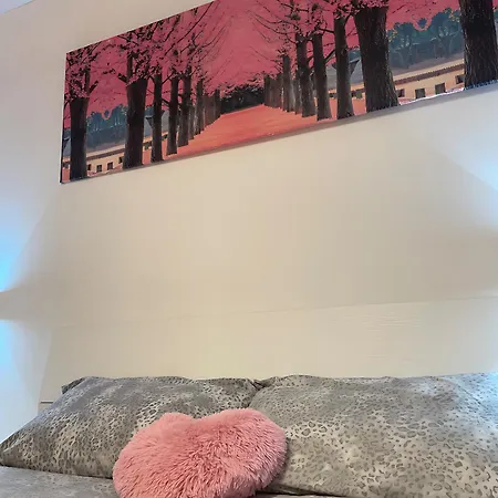 Guest house R *